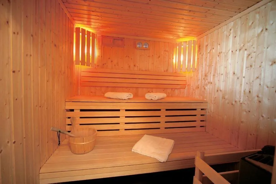 Fontcouverte-la-Toussuire L'Ecrin Des Sybelles - Apt Piscine Sauna Partages דירה